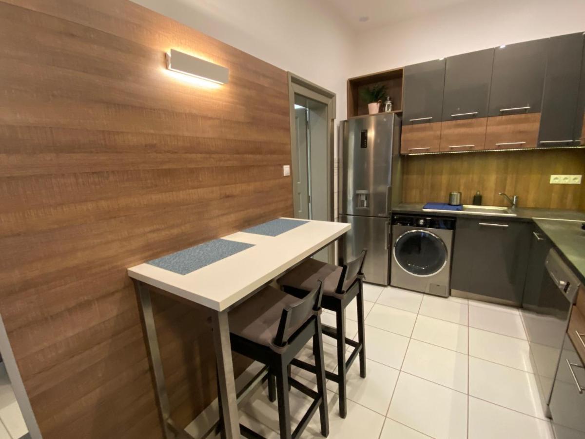 Hunyady Gallery Apartment Budapest Exterior foto
