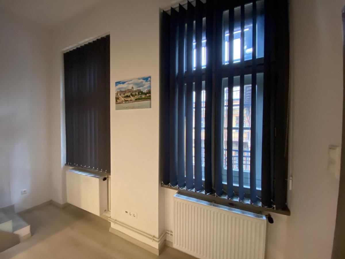 Hunyady Gallery Apartment Budapest Exterior foto